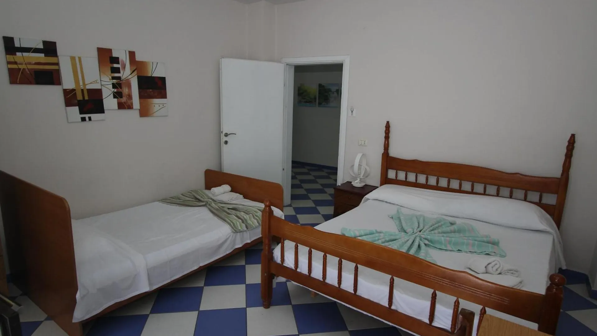 Kompleksi Eli Guest House Durres Albania