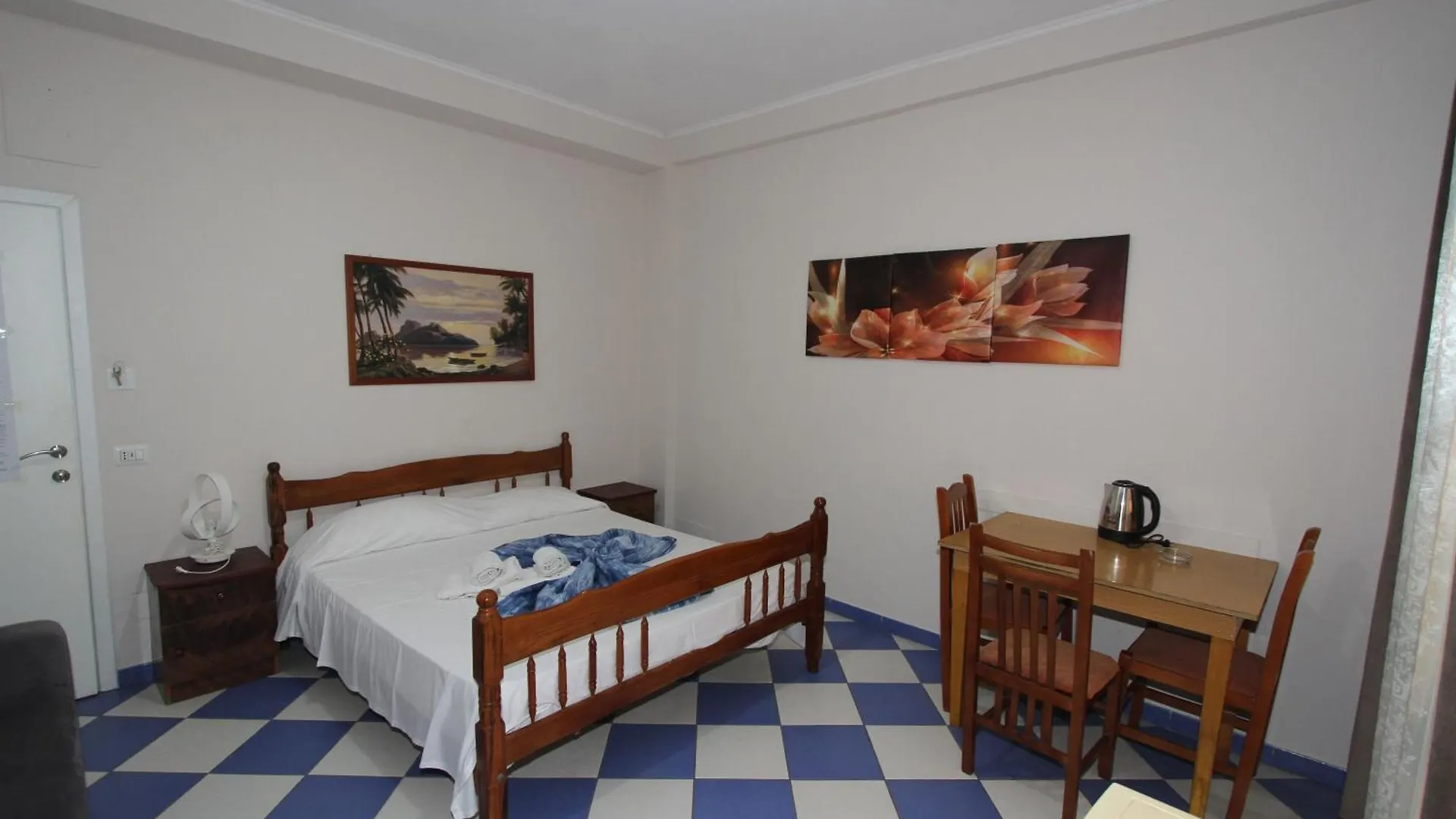 Kompleksi Eli Guest House Durres Albania