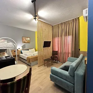 Cabare Apartments&rooms Durrës